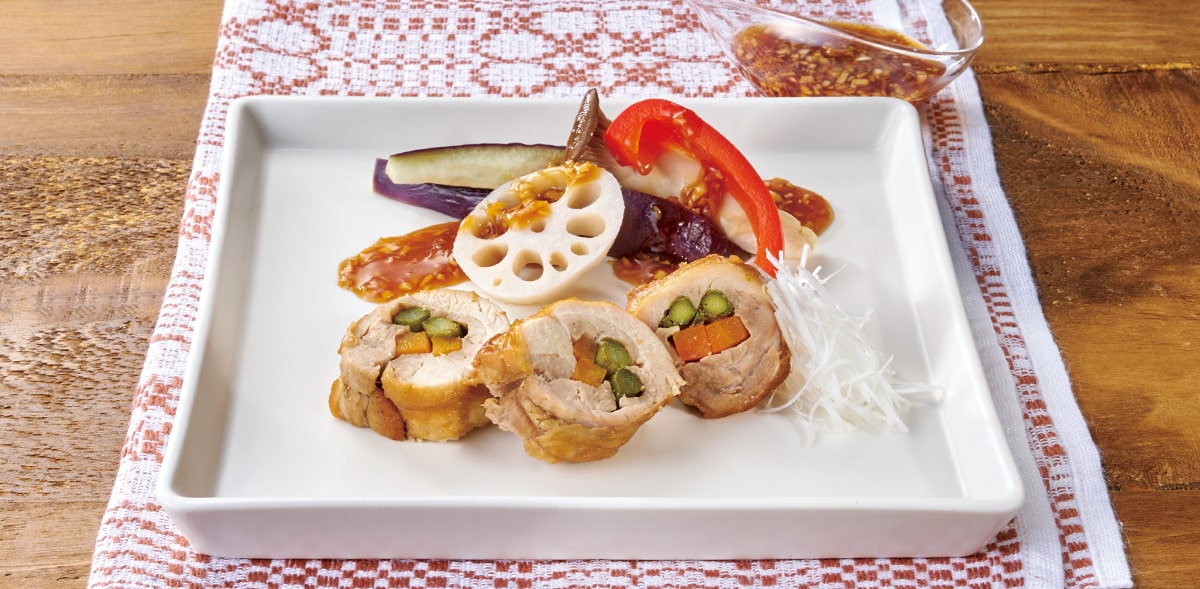 鶏と大根の塩糀煮込み、厚揚げ豆腐と野菜の蒸し物（2段調理）