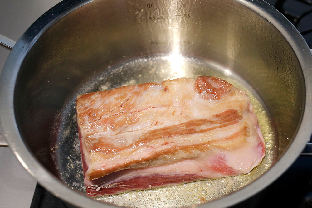 りんごと豚肉のポットロースト手順