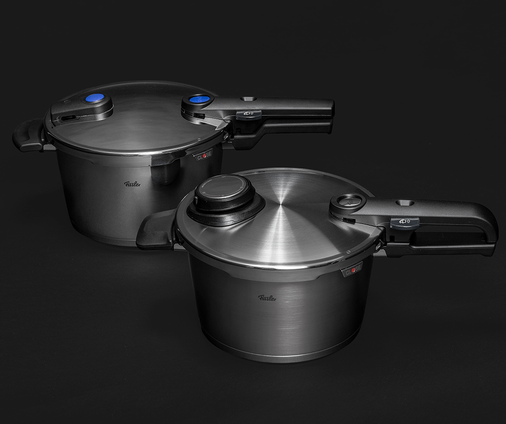 Vitavit Premium Pressure cooker 4 l + 8 l with additional pan, perforated  insert and metal